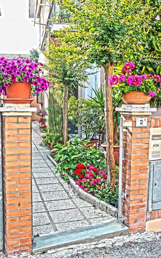Casarava Sul Parco 3 Camere 2 Bagni Riccione Buitenkant foto